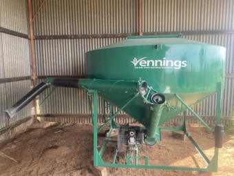 Vennings Seed Loader