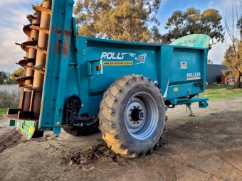 Rolland 135 Rolltwin Rear Discharge Spreader