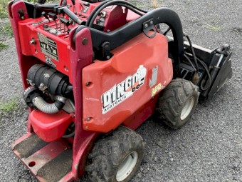 Dingo K9-4 Mini Digger Skid Steer 4-in-1 Bucket
