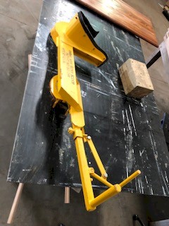 CIA Swing Arm Super Scoop