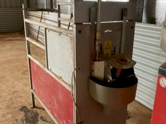 Lely CALM - Forster Technik - Automatic Calf Feeder
