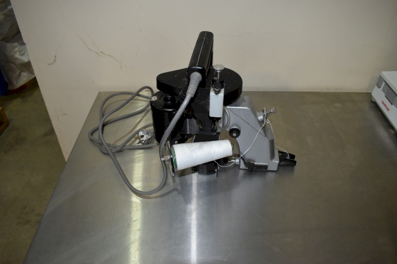 Bag Closer Sewing Machine x2