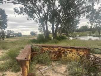 Heavy steel bore drain delver 