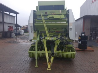2005 CLAAS Variant 280 - Only 11,500 Bales!