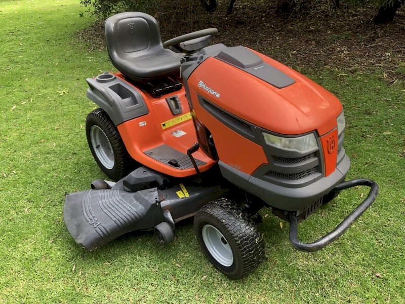 HUSQVARNA YTH2754XPT RIDE ON MOWER 