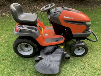HUSQVARNA YTH2754XPT RIDE ON MOWER 