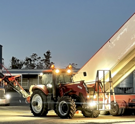 2011 Case Magnum 335 & Loader