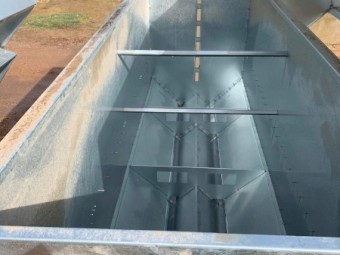 3100L Aussie Feeders