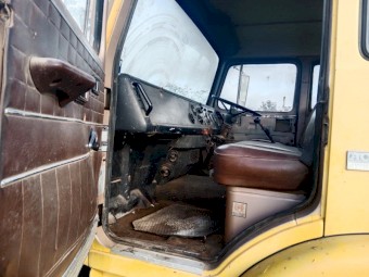 International 1830B Prime Mover