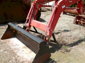 WANTED Front End Loader for Massey Ferguson 8240