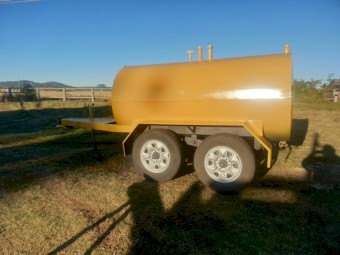 TANDEM FUEL TRAILER