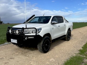 2018 Toyota Hilux SR5 Dual Cab Ute
