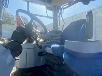 New Holland T6080 Tractor Front End Loader