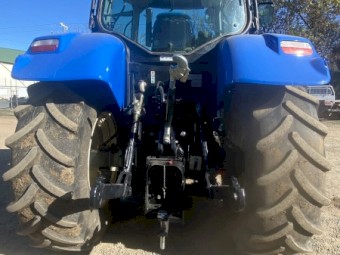 New Holland T6080 Tractor Front End Loader