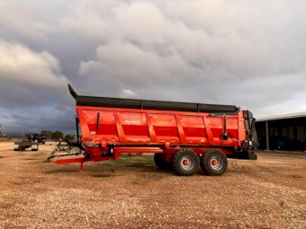 2015 Brochard EV 2200-80 35m3 Manure Spreader