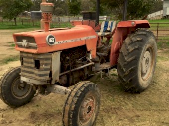 Massey Ferguson 165