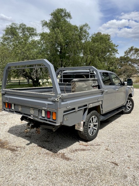 2016 Toyota SR5 Hilux 4WD Ute