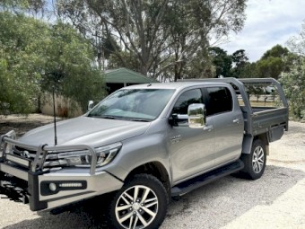 2016 Toyota SR5 Hilux 4WD Ute