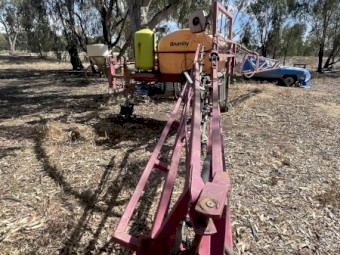 Brumby 1200L Ute Mount Boom Spray