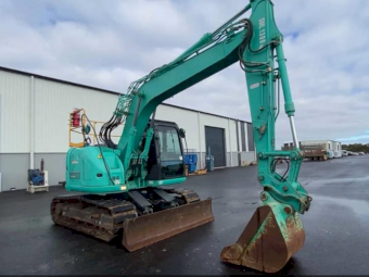 LOW HOUR 2017 BUILD SK135SR-3