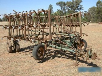 WANTED John Shearer Cultivator Bar