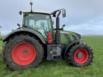 2017 Fendt 716 Vario Tractor