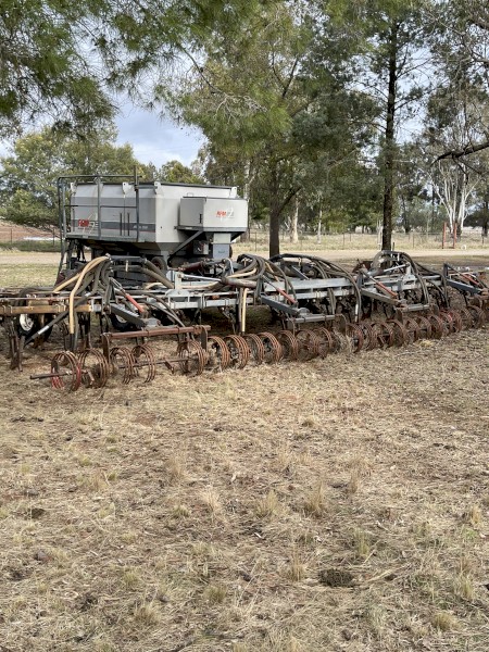 RFM Airdrill 2300 Air Seeder