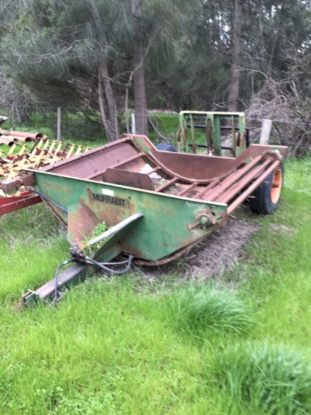 Murrabit Twin Round Bale Feedout Wagon
