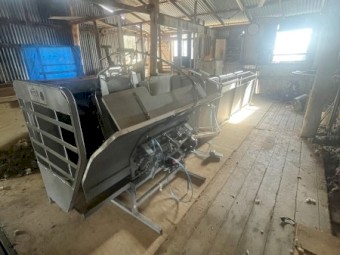 Hecton Sheep Handler