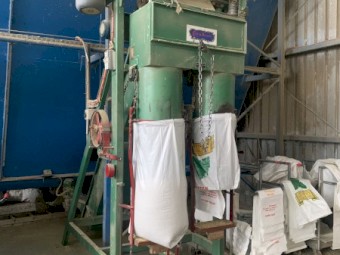 2007 Commercial Chaff Mill