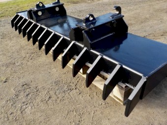 Challenger Bull Blade/Root Rake Combo/Grader Blade Attachment