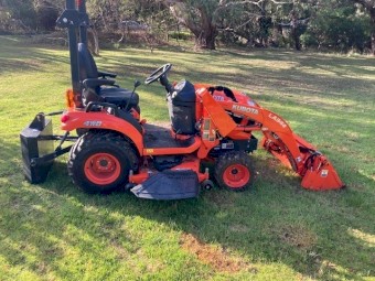 2020 Kubota BX2380 sub-compact tractor