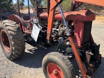 FORDSON TRACTOR ORIGINAL AND COMPLETE