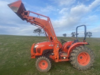 2013 Kubota L4600 Tractor and Loader