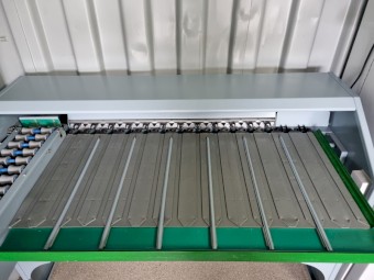 Egg grading machine 