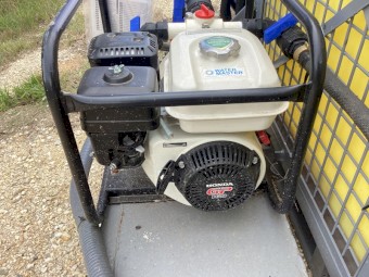 1000lt Honda fire fighting unit