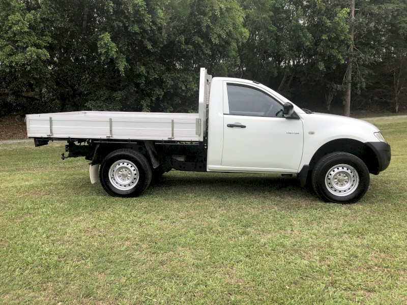 2012  Triton  2wd Utility