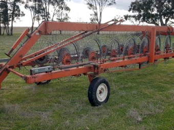 Schinckel 14 Wheel V or Inline Hay Rake
