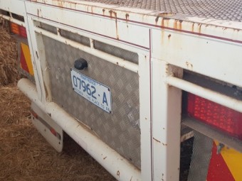 44' Flat Top Triaxle Trailer