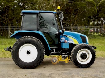 2014 New Holland T5040 4x4 85 hp Agricultural Farm Tractor