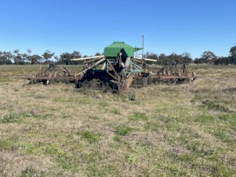 40ft AFM 2300 Series Planter