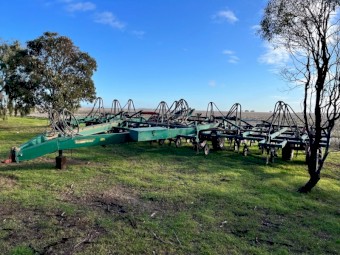 Janke 12m Seeder Bar