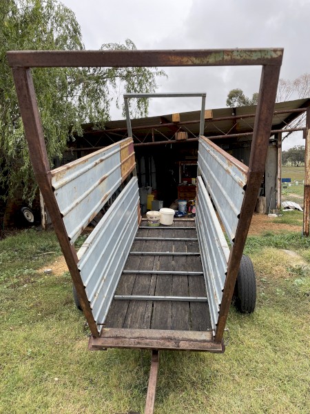 Portable ramp sheep cattle horses