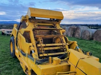 Lehmann 844 Elevating Scraper