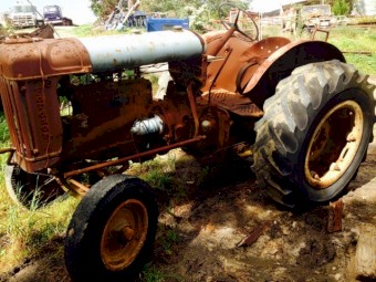 Original and Complete 1948 Fordson E27N L Petrol/Kero