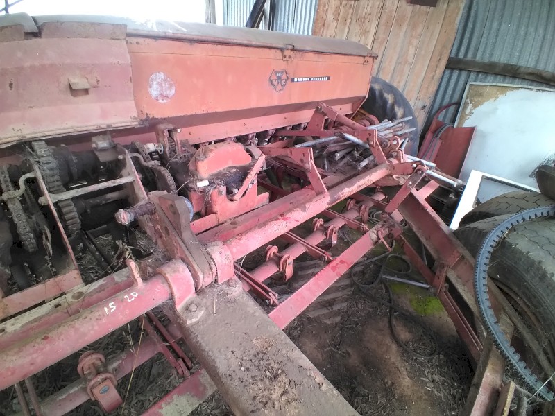 Massey Ferguson 24 Run Combine