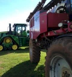 2008 Miller Nitro 3275 SP Sprayers x 2