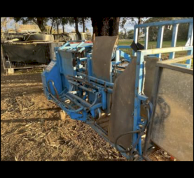 Peak Hill Air rotate Crutching Machine