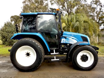 2015 New Holland T5040 4WD/FWA 85hp Agricultural Farm Tractor