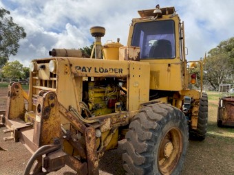 International Pay Loader, J60B, early 80s